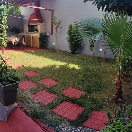 Vasilikis Apartment Kalamata Ngoại thất bức ảnh