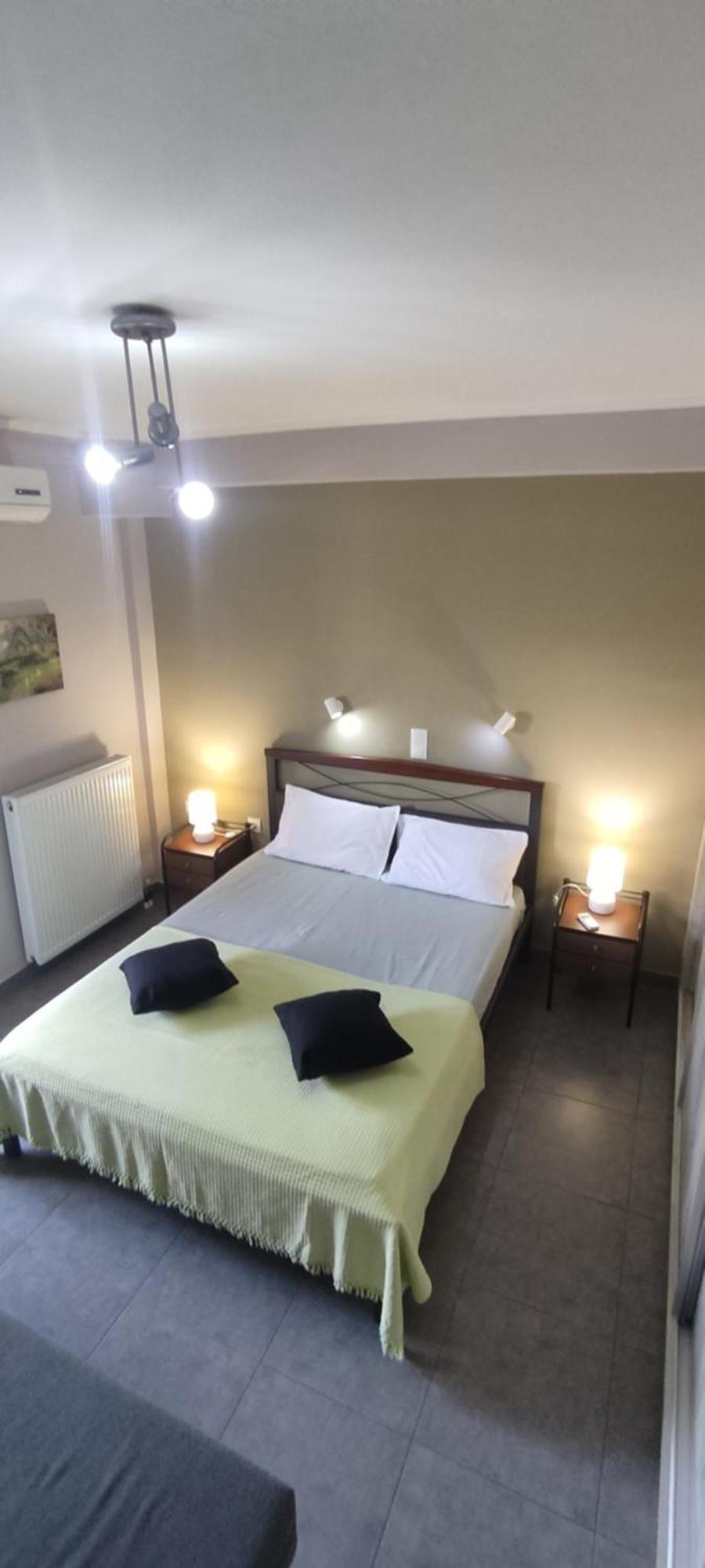 Vasilikis Apartment Kalamata Ngoại thất bức ảnh